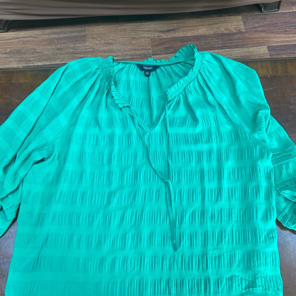 Simply Vera Vibrant Green Blouse
